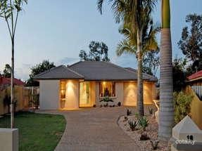 10 Ravenswood Lane, Springfield, QLD 4300