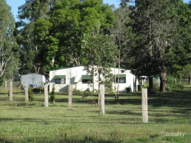 87 Cedar Ave, Esk, QLD 4312