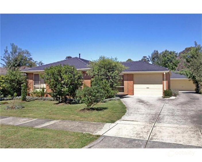8a Turkeith Cres, Croydon North, VIC 3136