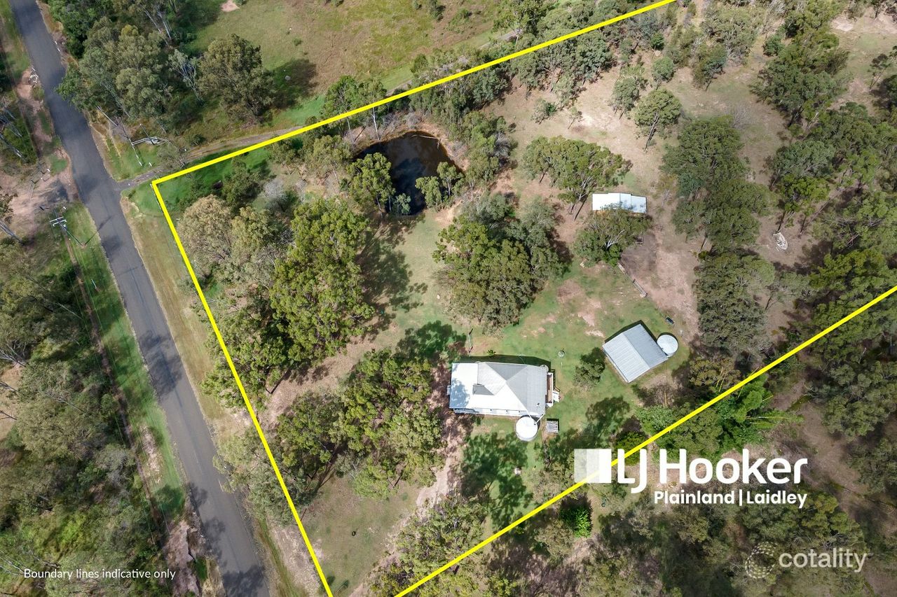 13 Naomi Rd, Lockyer Waters, QLD 4311
