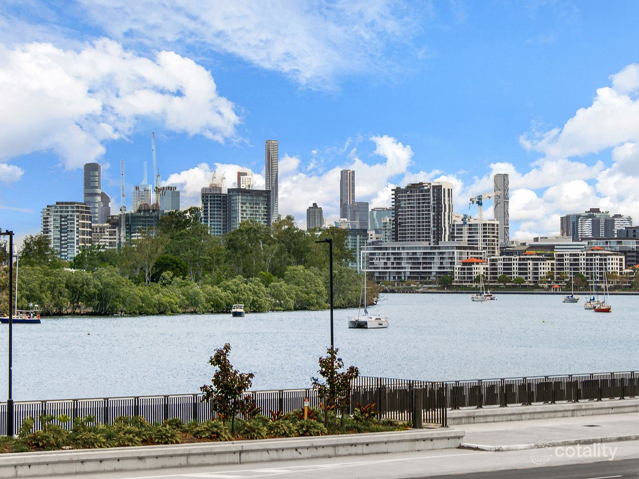 10/256 Kingsford Smith Dr, Hamilton, QLD 4007