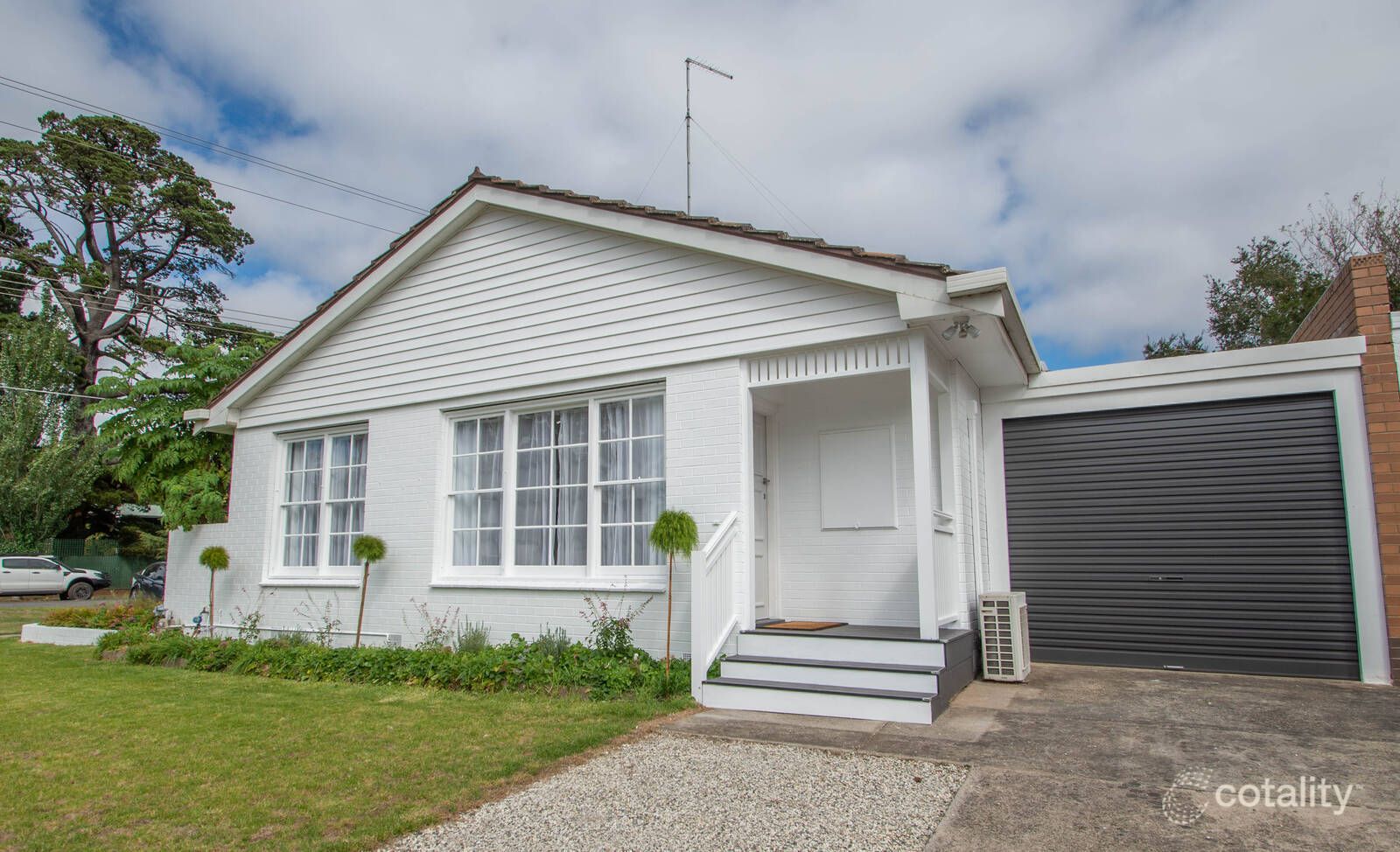 1 Chevron Ct, Lake Wendouree, VIC 3350