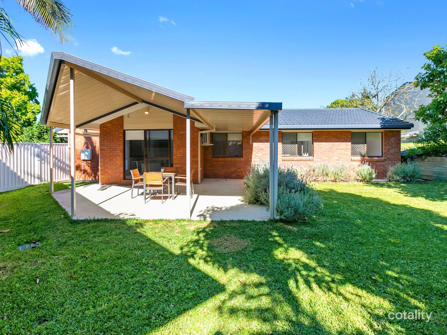 15 Leru St, Mansfield, QLD 4122