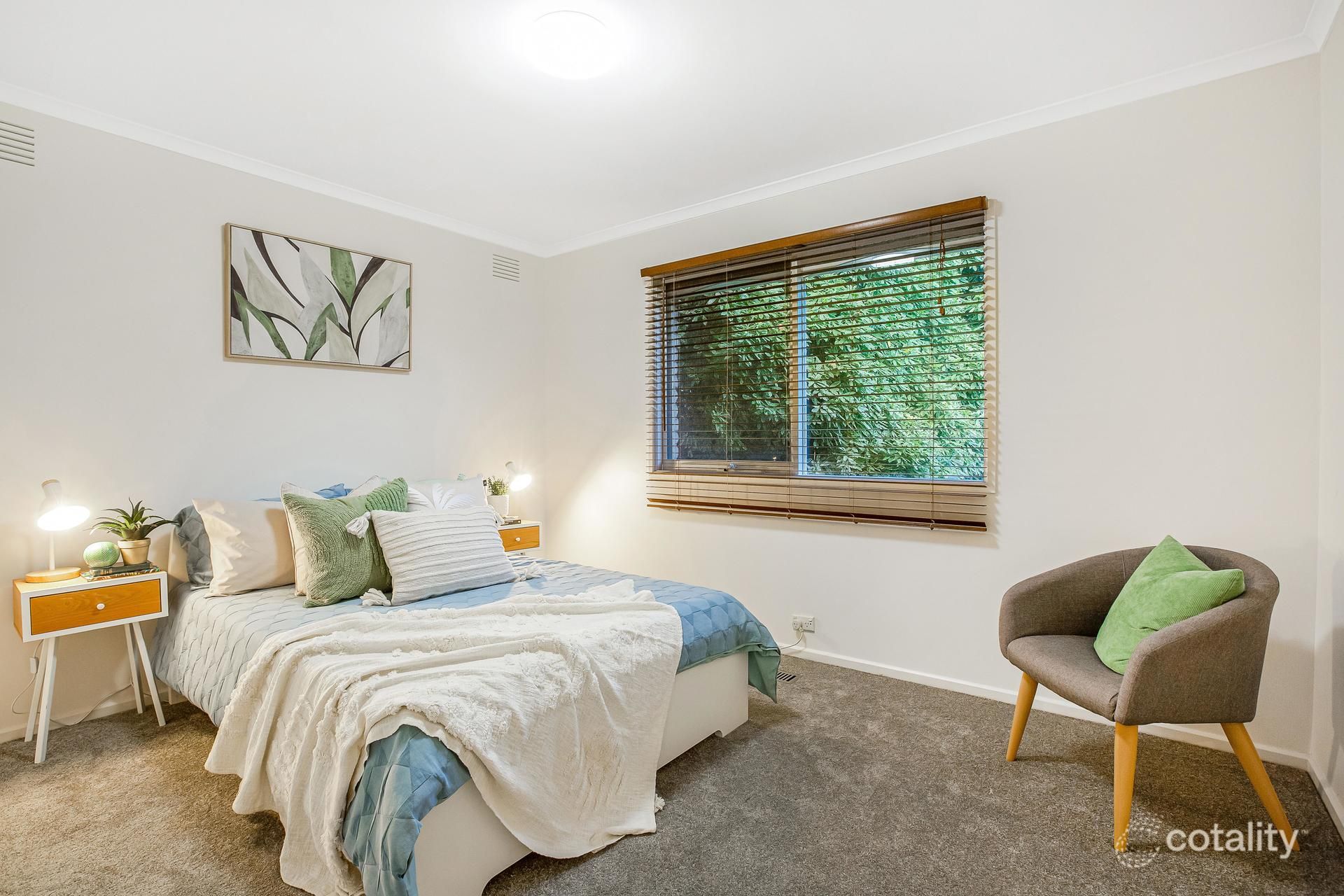 30 Savanna Dr, Mooroolbark, VIC 3138