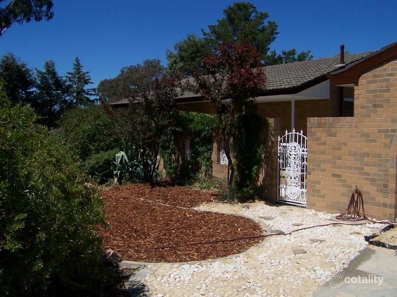 2 Maloney St, Wanniassa, ACT 2903