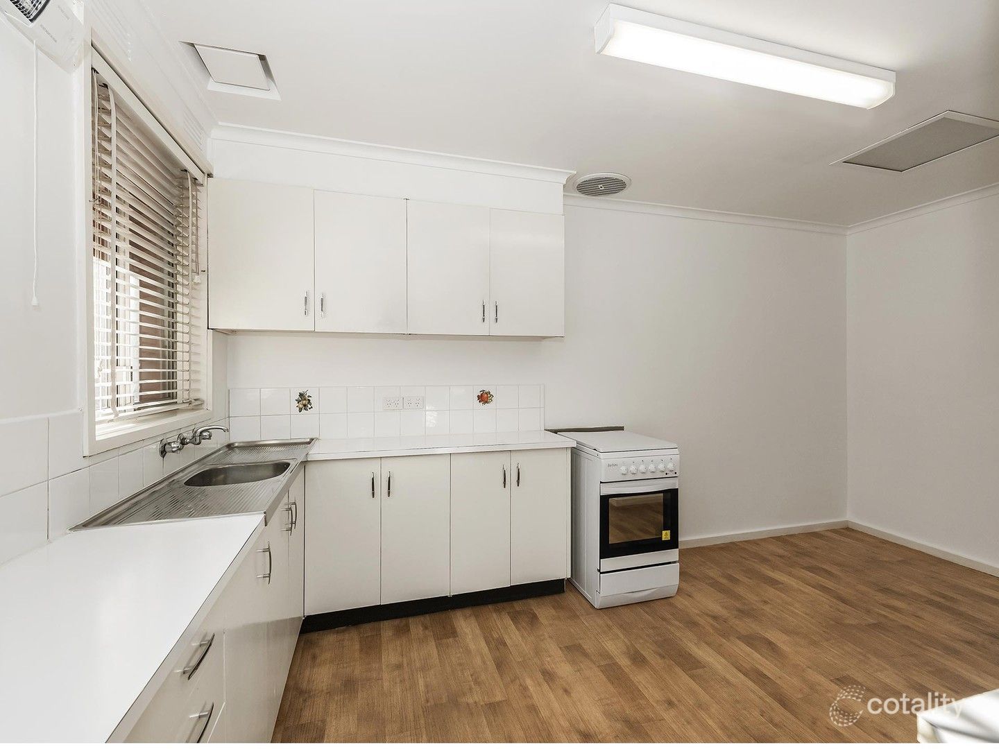 1/5-7 Wakool Ave, Mentone, VIC 3194