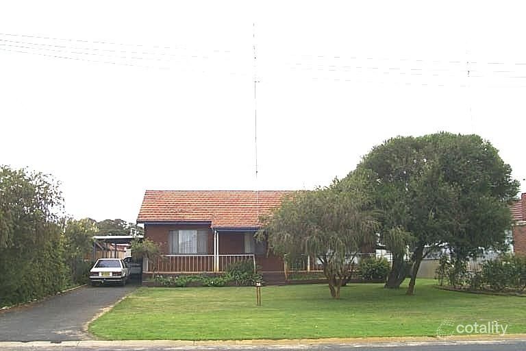 14 Dyinda St, Carey Park, WA 6230