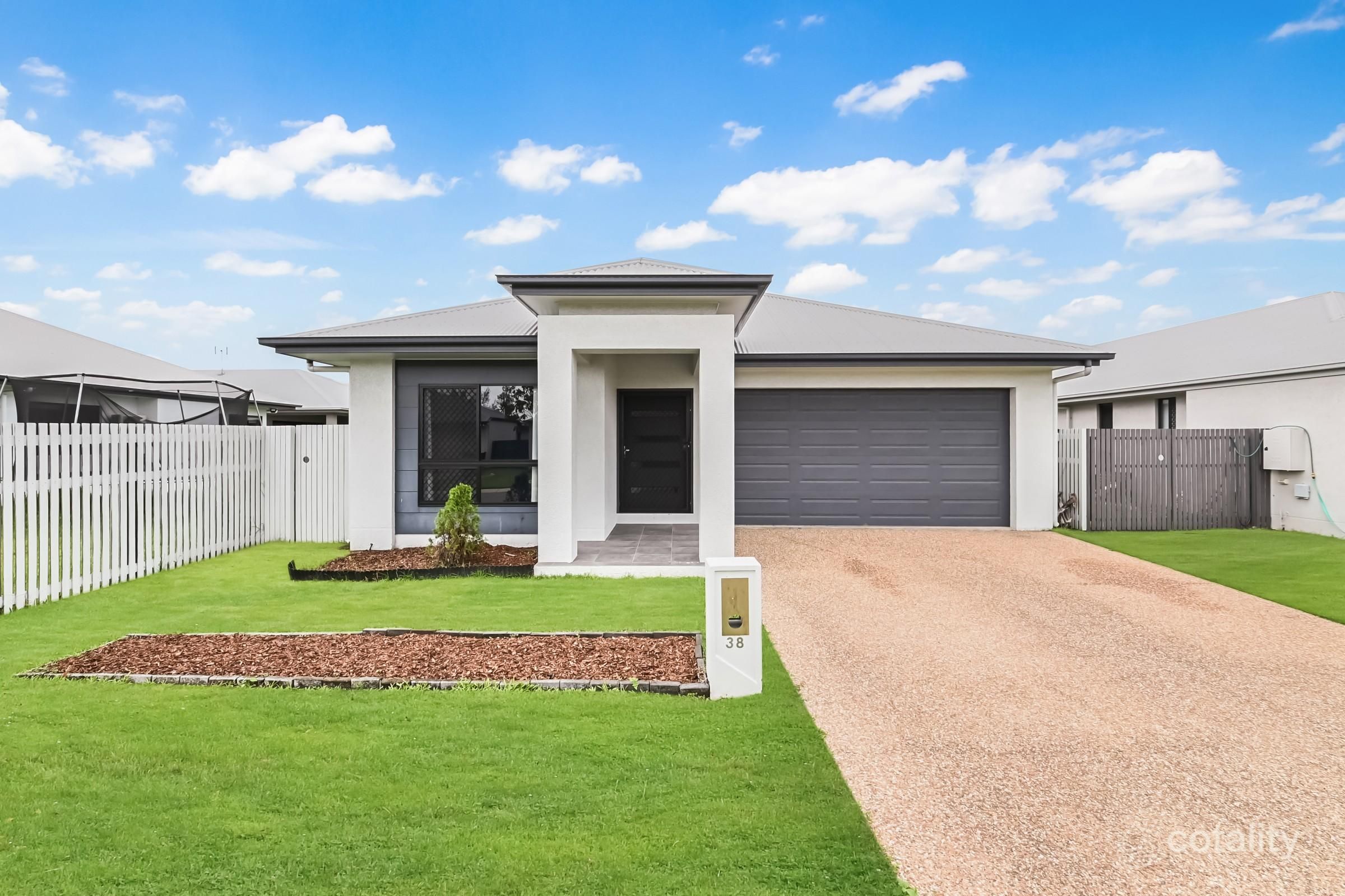 38 Friday Ave, Burdell, QLD 4818