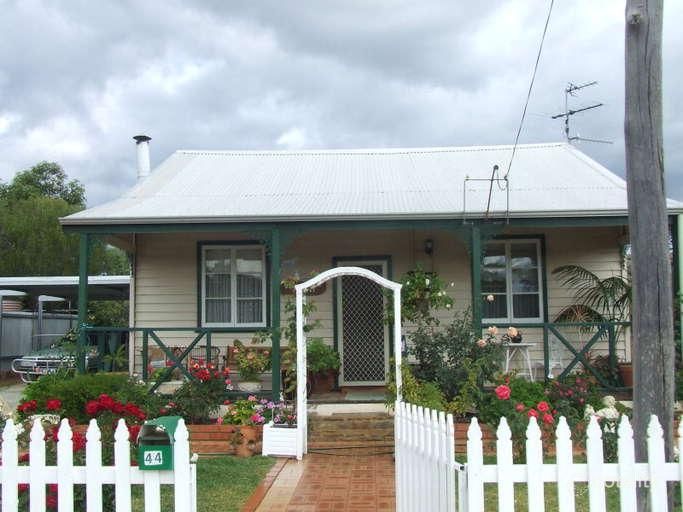 44 White St, Brookton, WA 6306