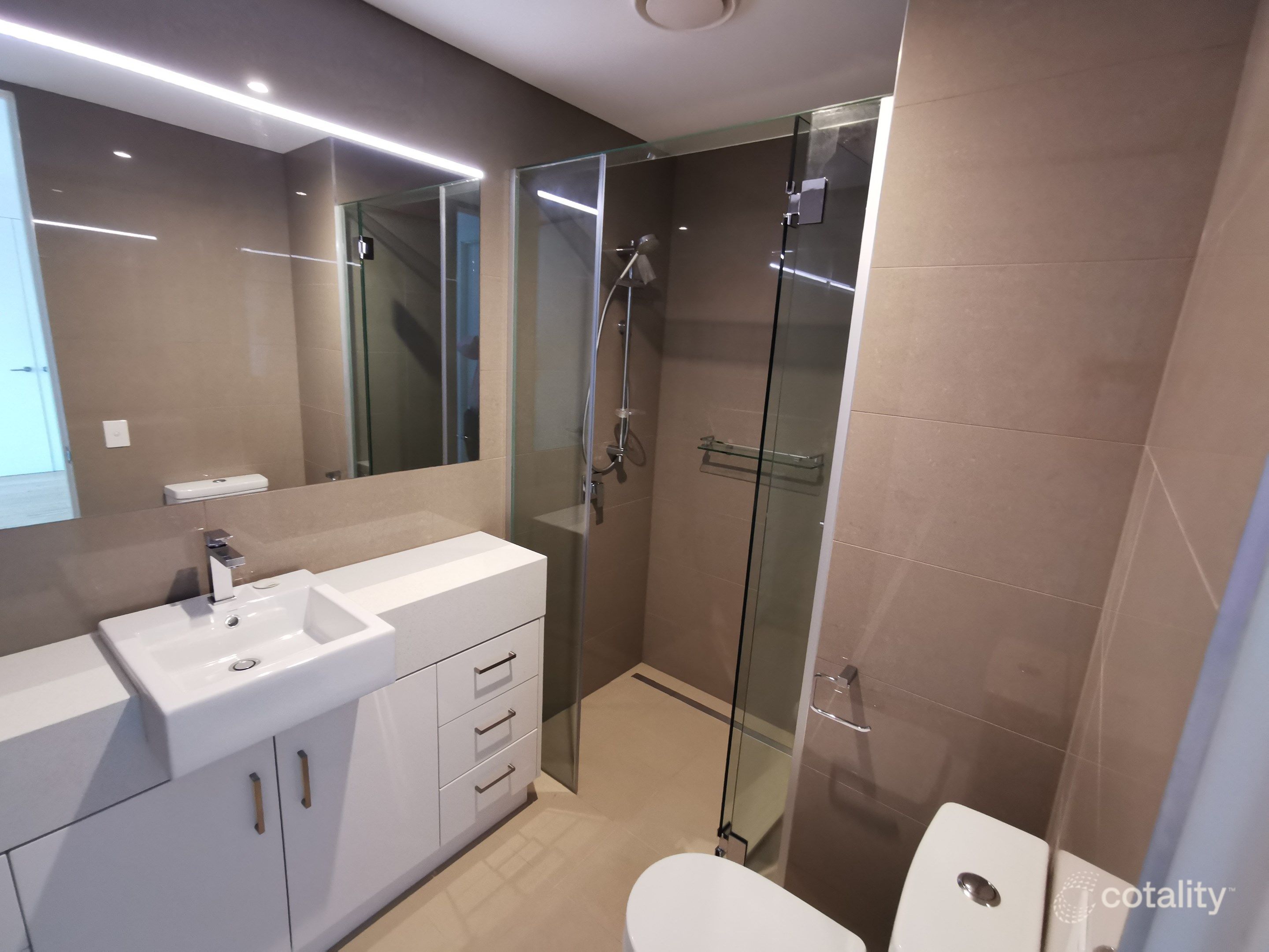 309/187 Reynolds Rd, Doncaster East, VIC 3109