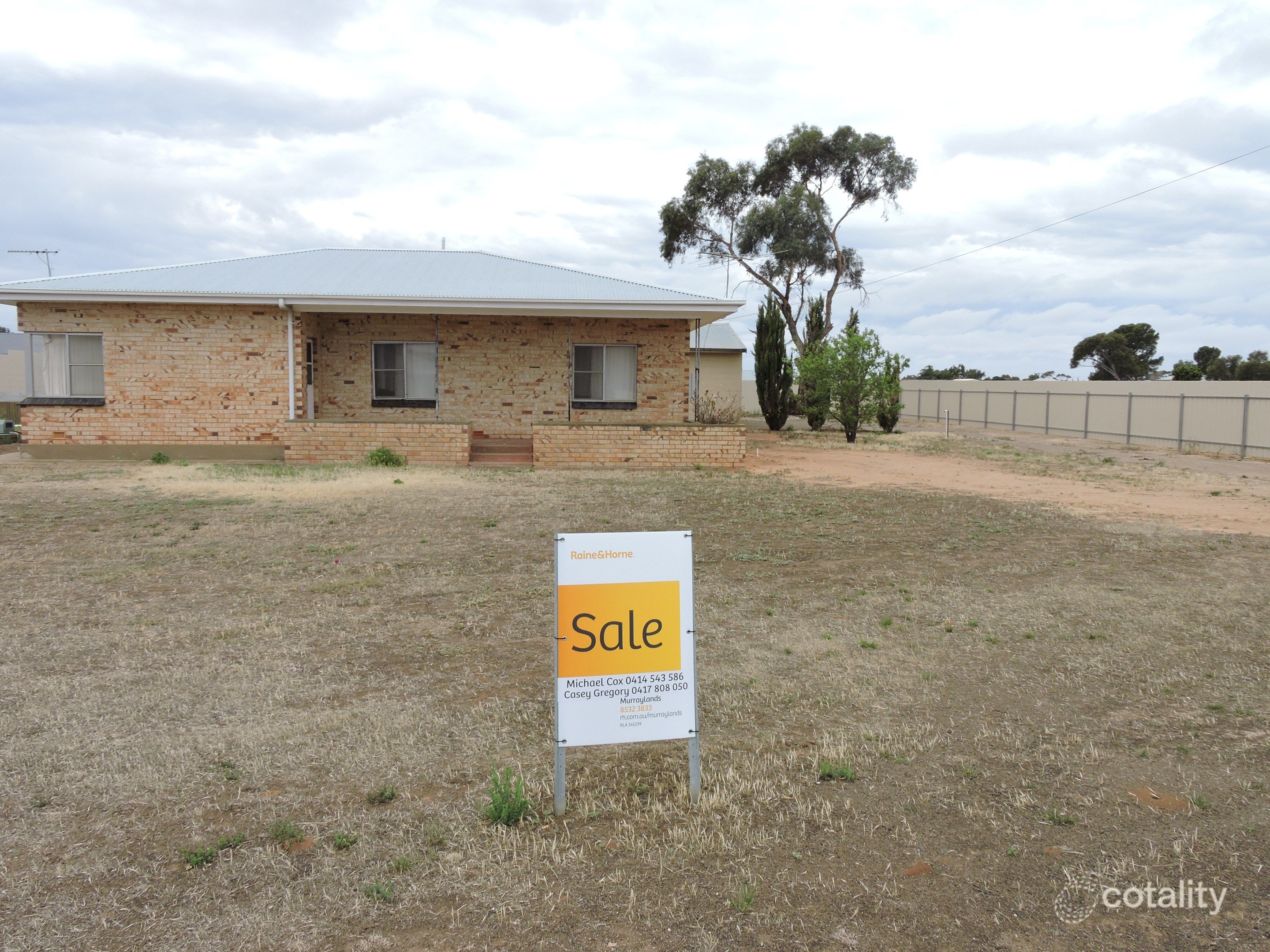 10 Sir John Cowan Ave, Murray Bridge, SA 5253