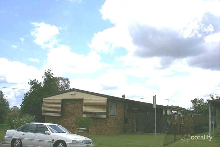 29 Dudleigh St, Booval, QLD 4304