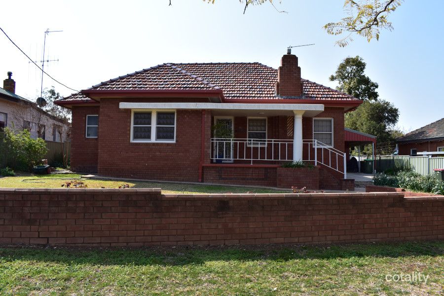 88 Mitchell St, Parkes, NSW 2870