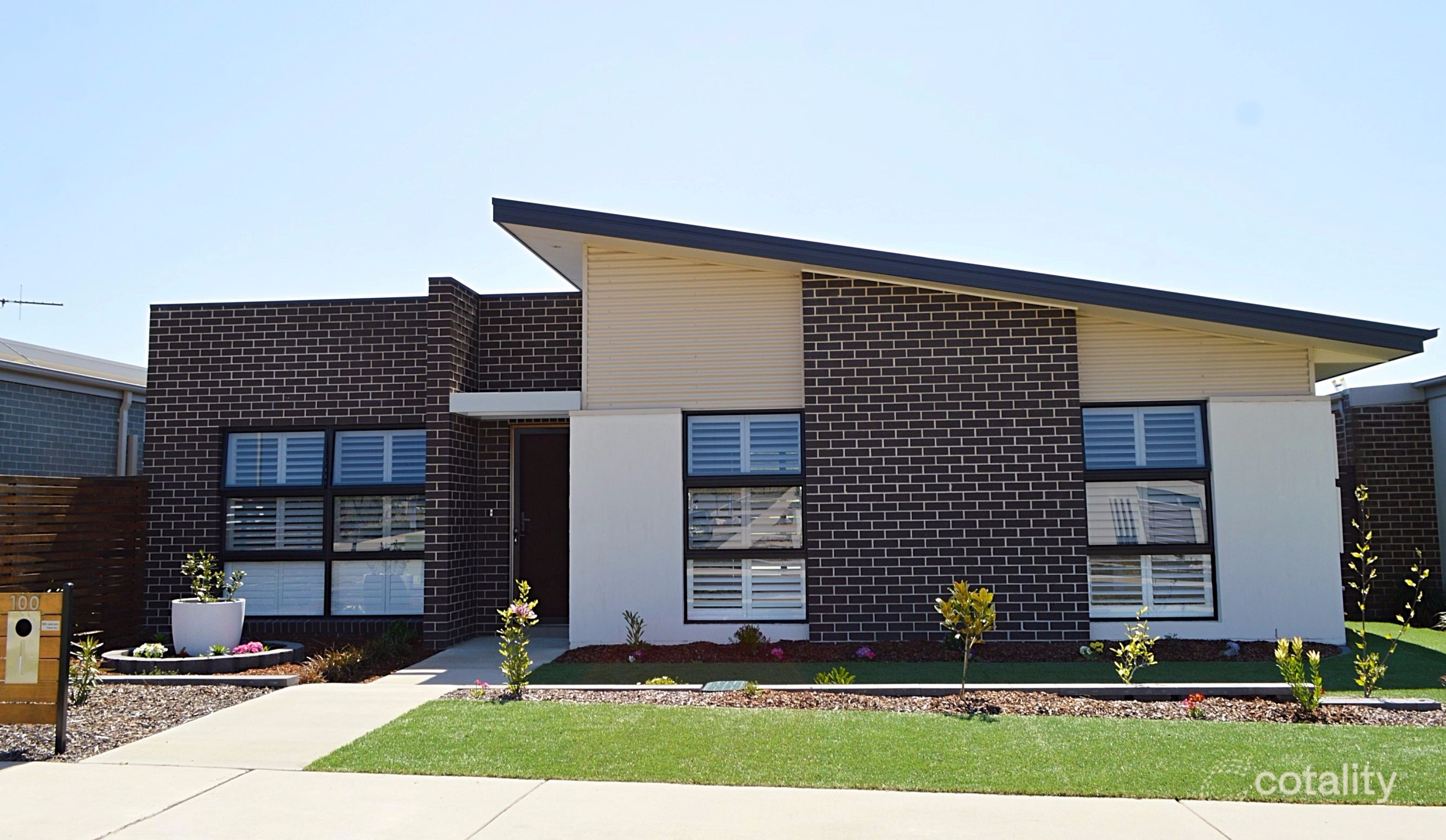 100 David Fleay St, Wright, ACT 2611