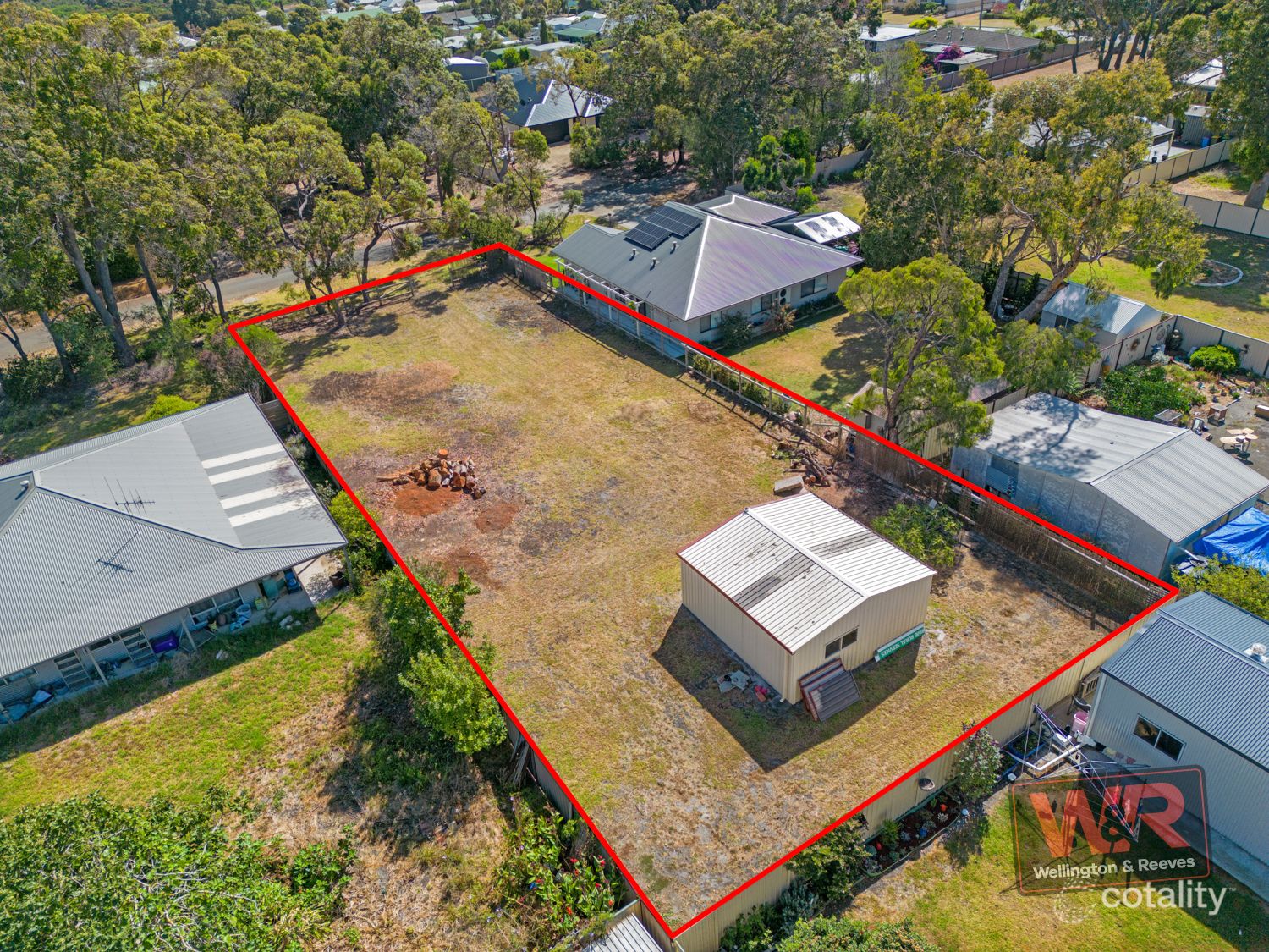 77 Mckail St, Orana, WA 6330