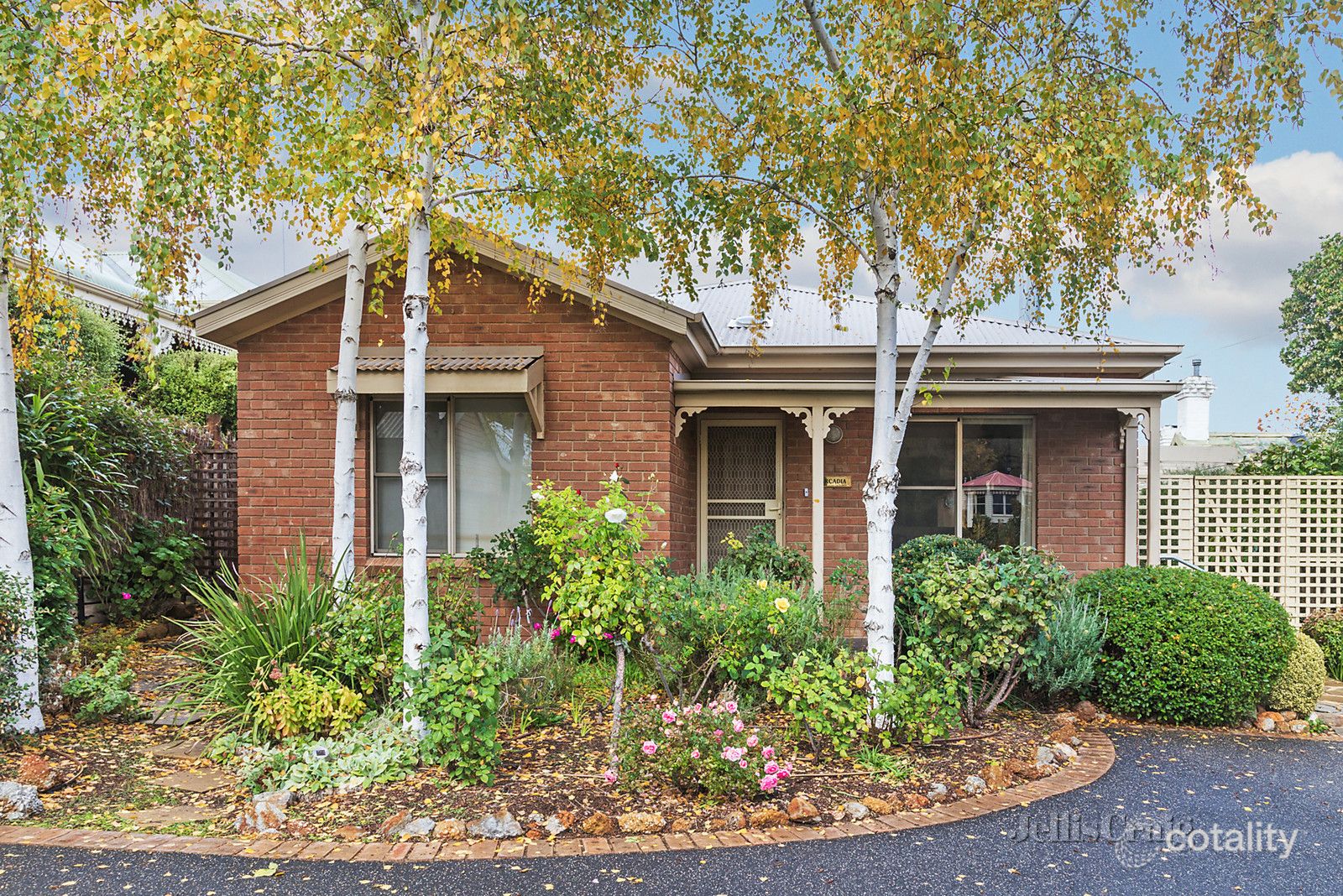 98b Lyttleton St, Castlemaine, VIC 3450