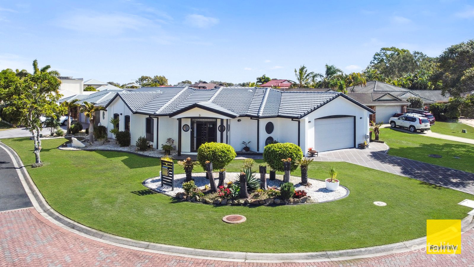 55 Tradewinds Dr, Banksia Beach, QLD 4507