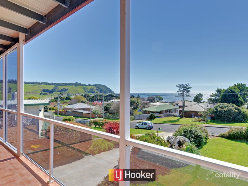 12 Glenburn Cres, Sulphur Creek, TAS 7316
