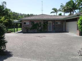 64 Goldens Rd, Forster, NSW 2428