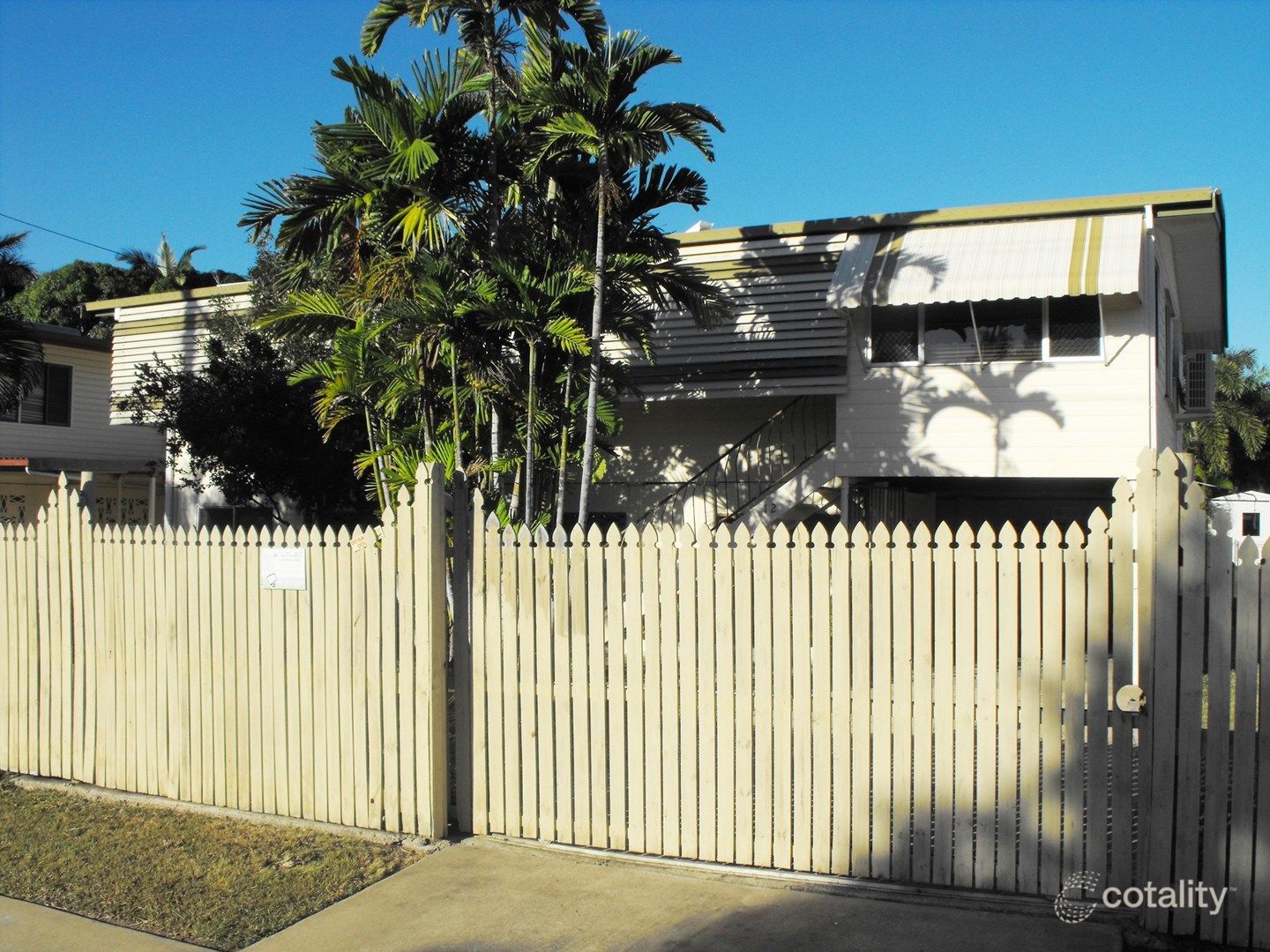 12 Mooney St, Currajong, QLD 4812