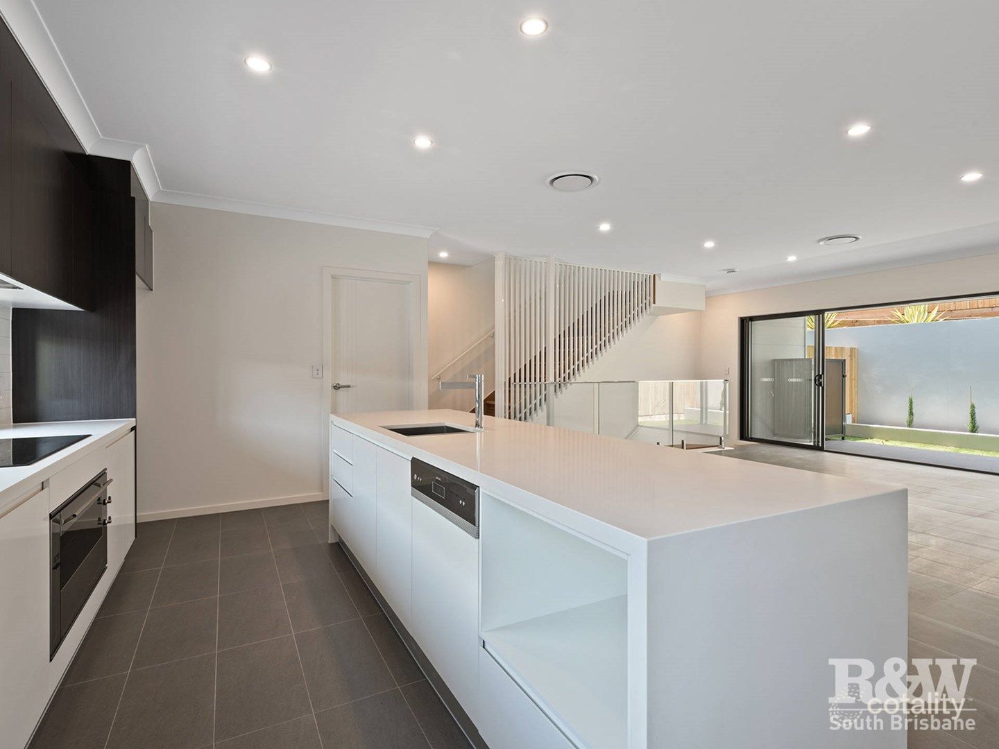 10/54 Norman Ave, Norman Park, QLD 4170