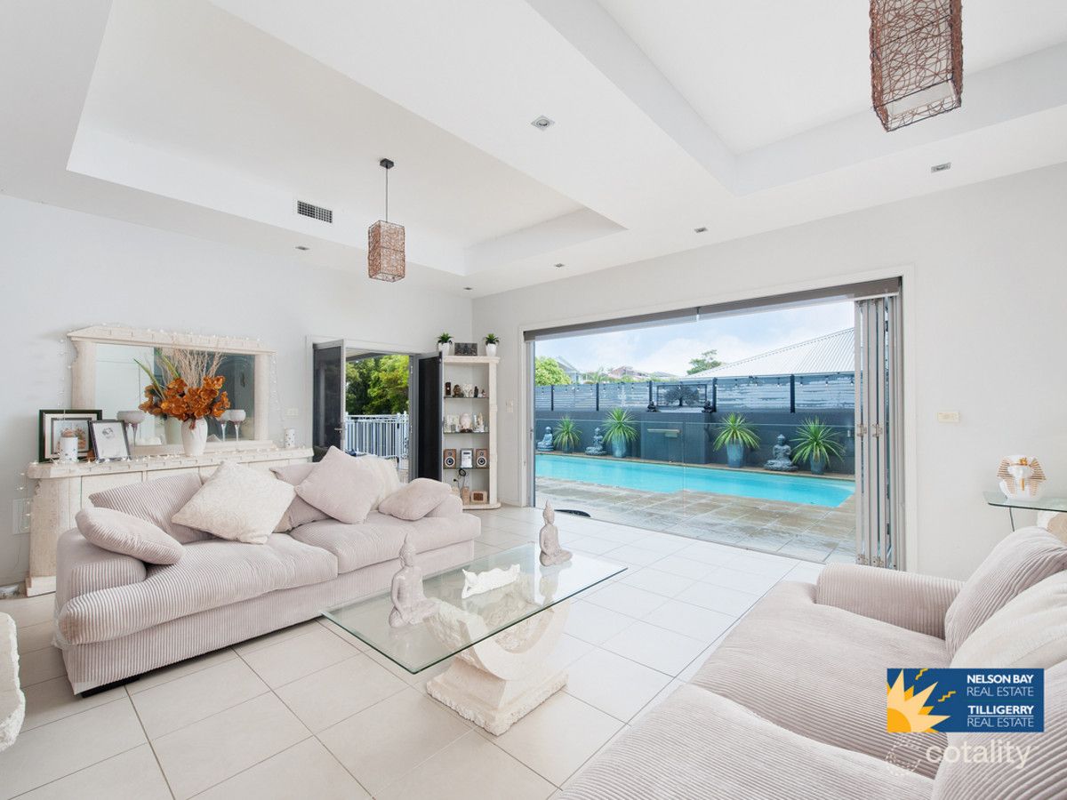25 Montevideo Pde, Nelson Bay, NSW 2315