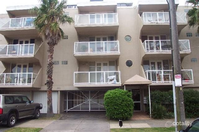 33/340 Beaconsfield Pde, St Kilda West, VIC 3182
