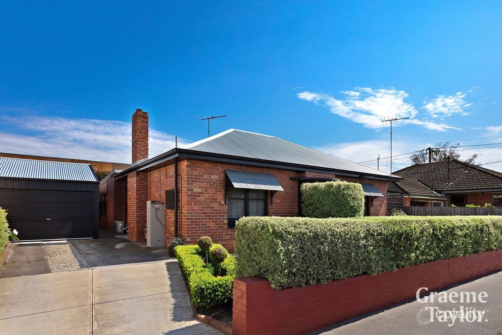 2-4 Woodstock St, Newtown, VIC 3220
