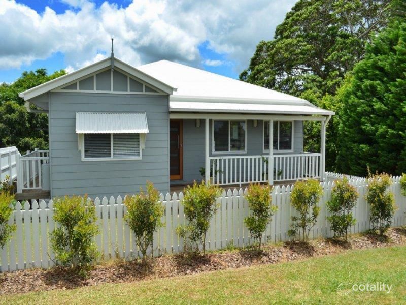 39 North Maleny Rd, Maleny, QLD 4552