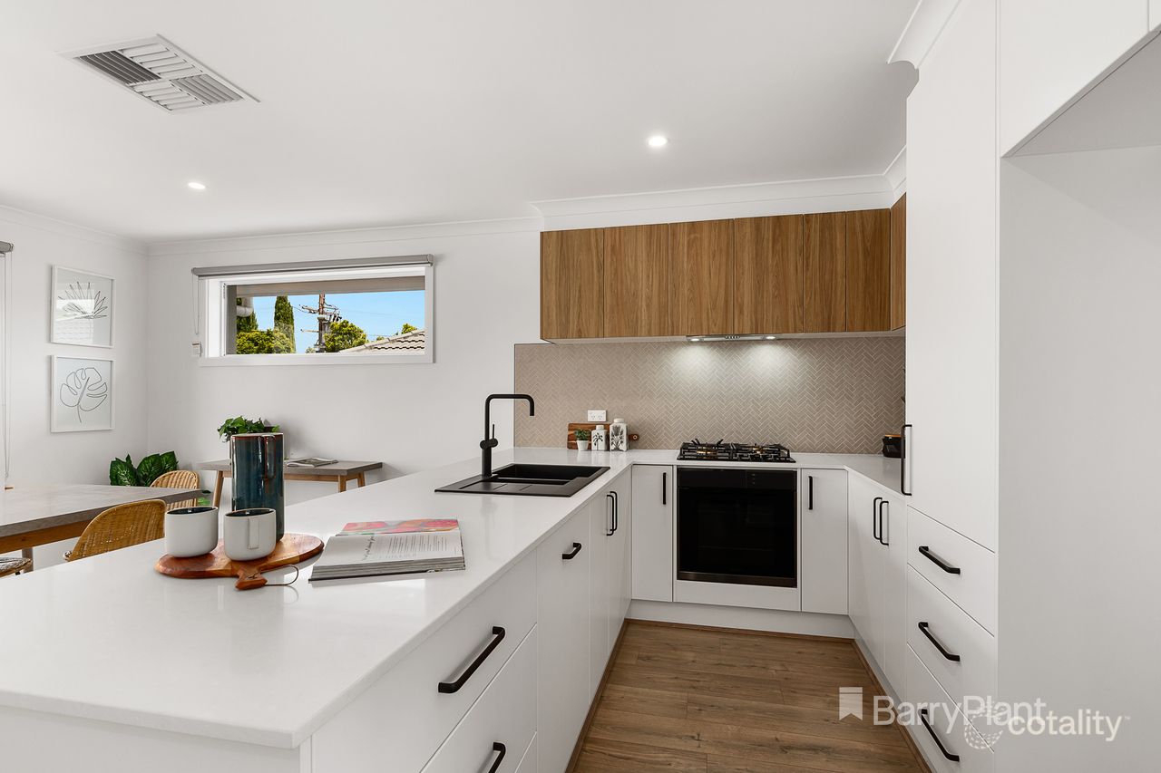 100 Eastfield Rd, Croydon South, VIC 3136