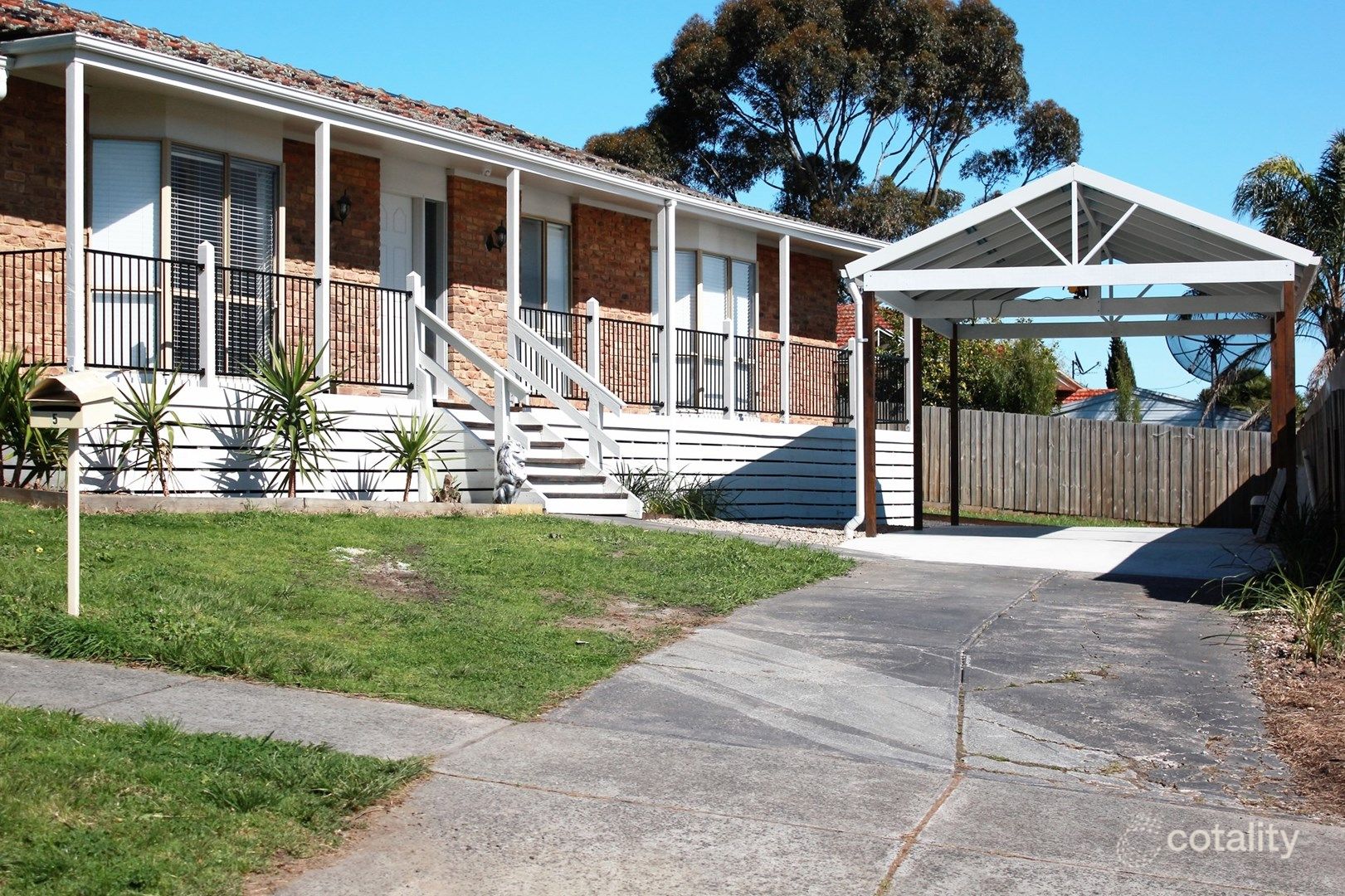 5 Munro Cl, Hampton Park, VIC 3976