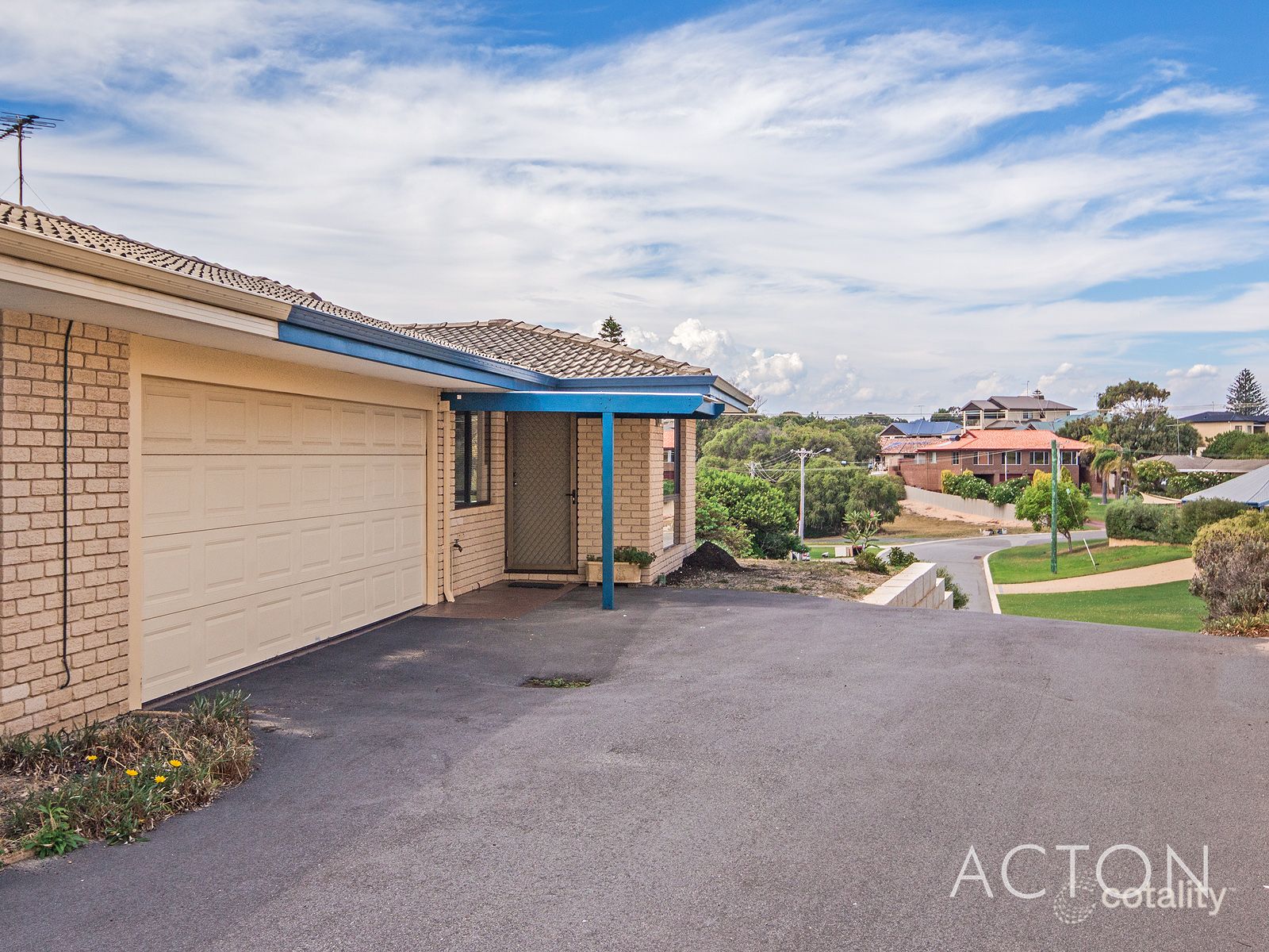 1/24 Mippi Rd, Halls Head, WA 6210