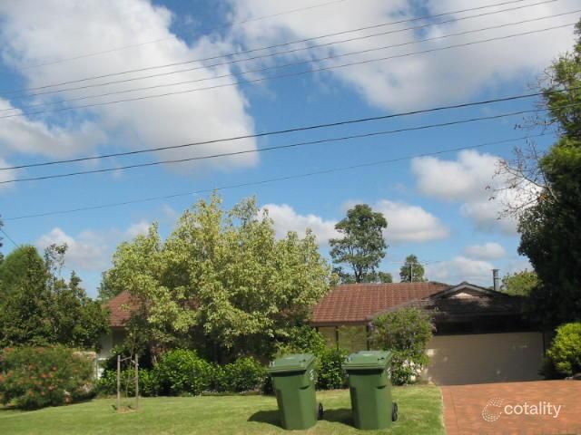 7 Greenhill Cres, St Ives Chase, NSW 2075