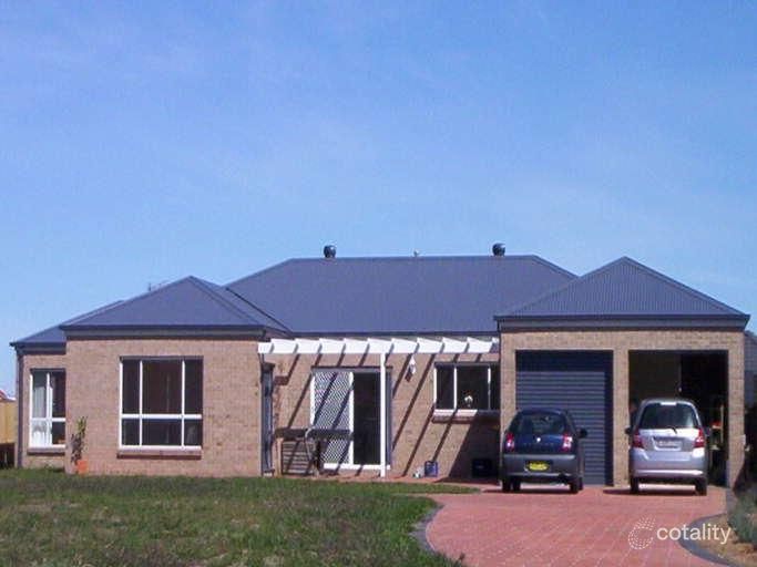 14 Kingsbury Cct, Bowral, NSW 2576
