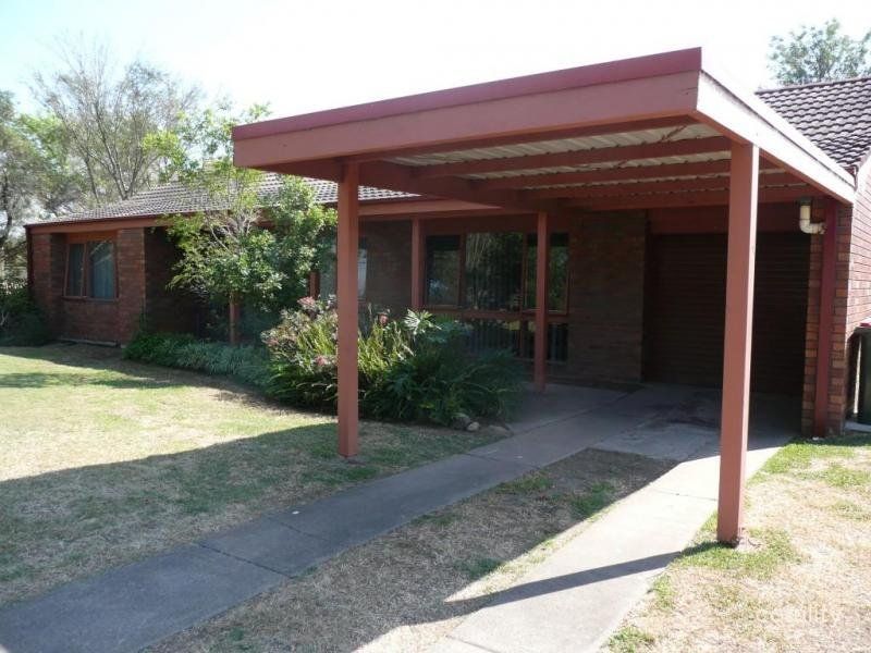 7 Sever Cl, Darlington, NSW 2330