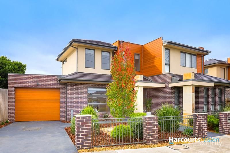 1/2 Dinah Pde, Keilor East, VIC 3033