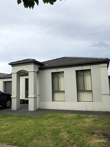 41 Melzak Way, Berwick, VIC 3806