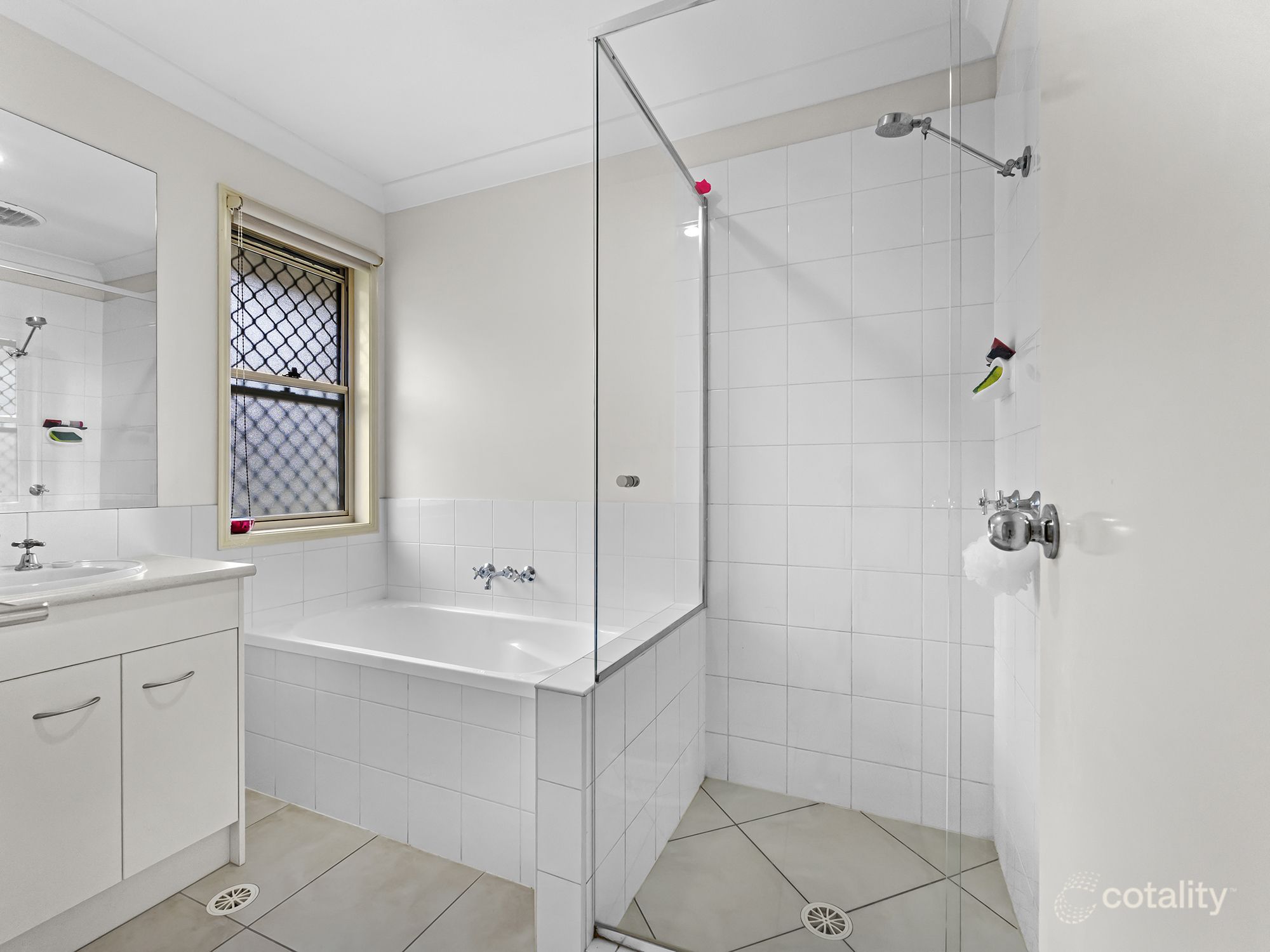 39 Chanel Ct, Wulkuraka, QLD 4305