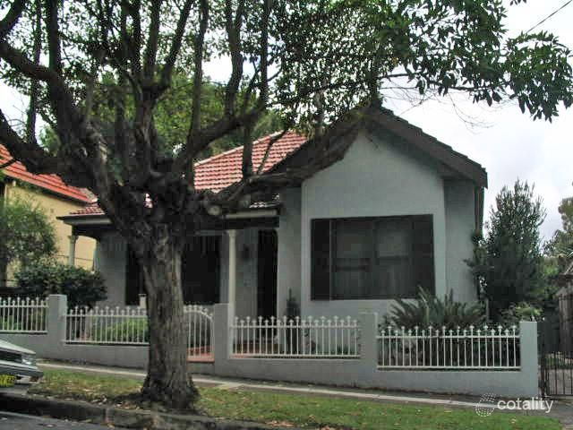 4 Coronation Ave, Petersham, NSW 2049