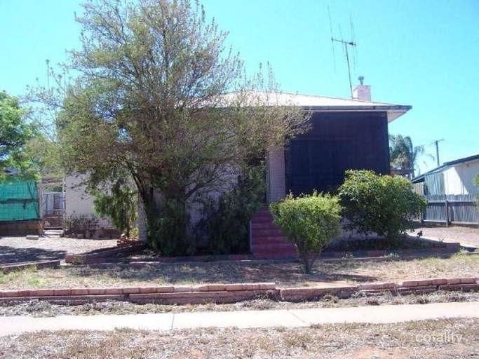 14 Murn Cres, Whyalla Norrie, SA 5608