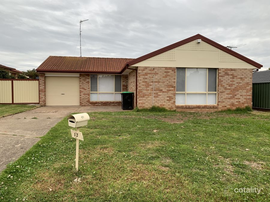 13 Chausson Pl, Cranebrook, NSW 2749