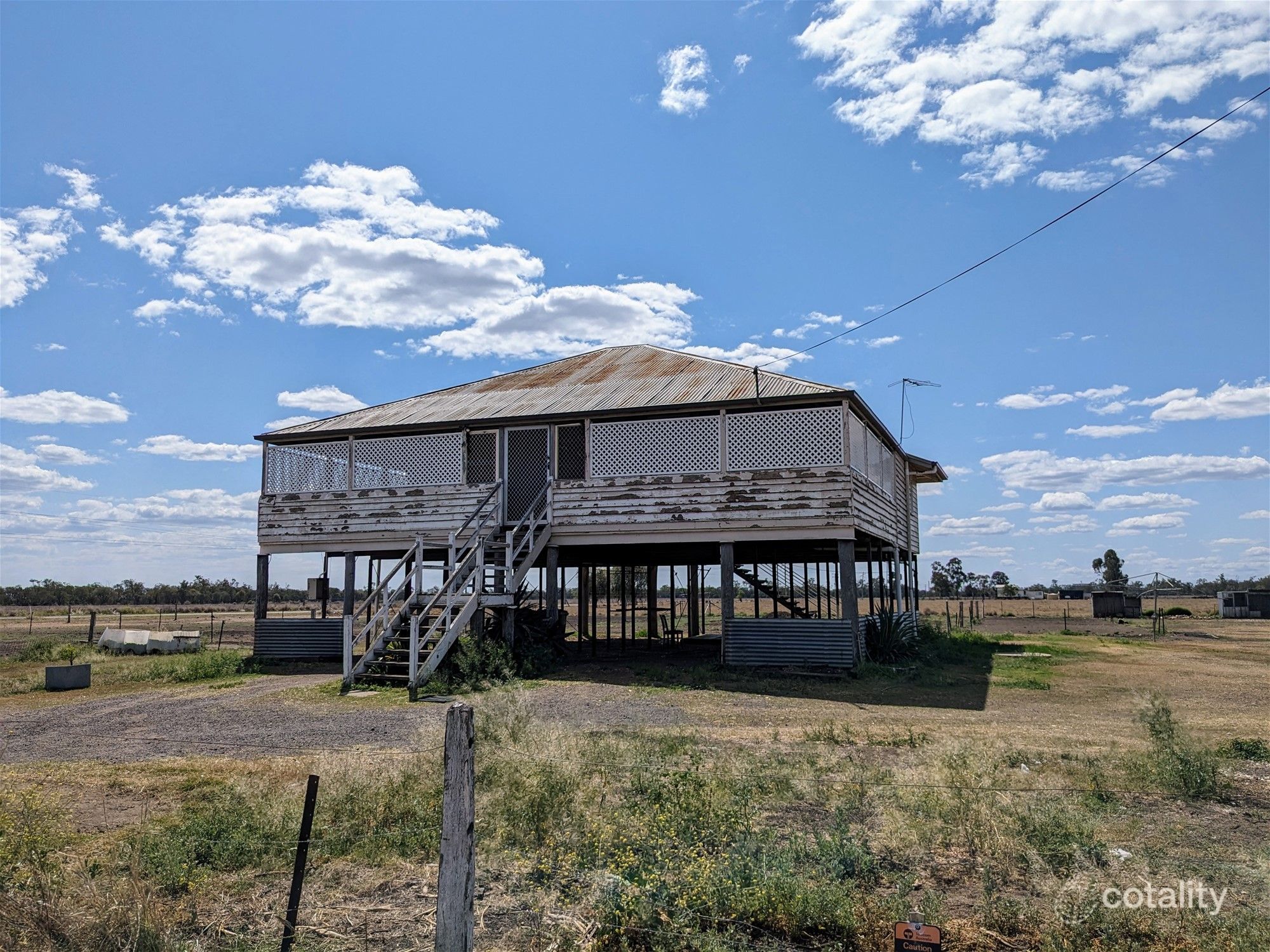 176 Sandalwood Ave W, Dalby, QLD 4405