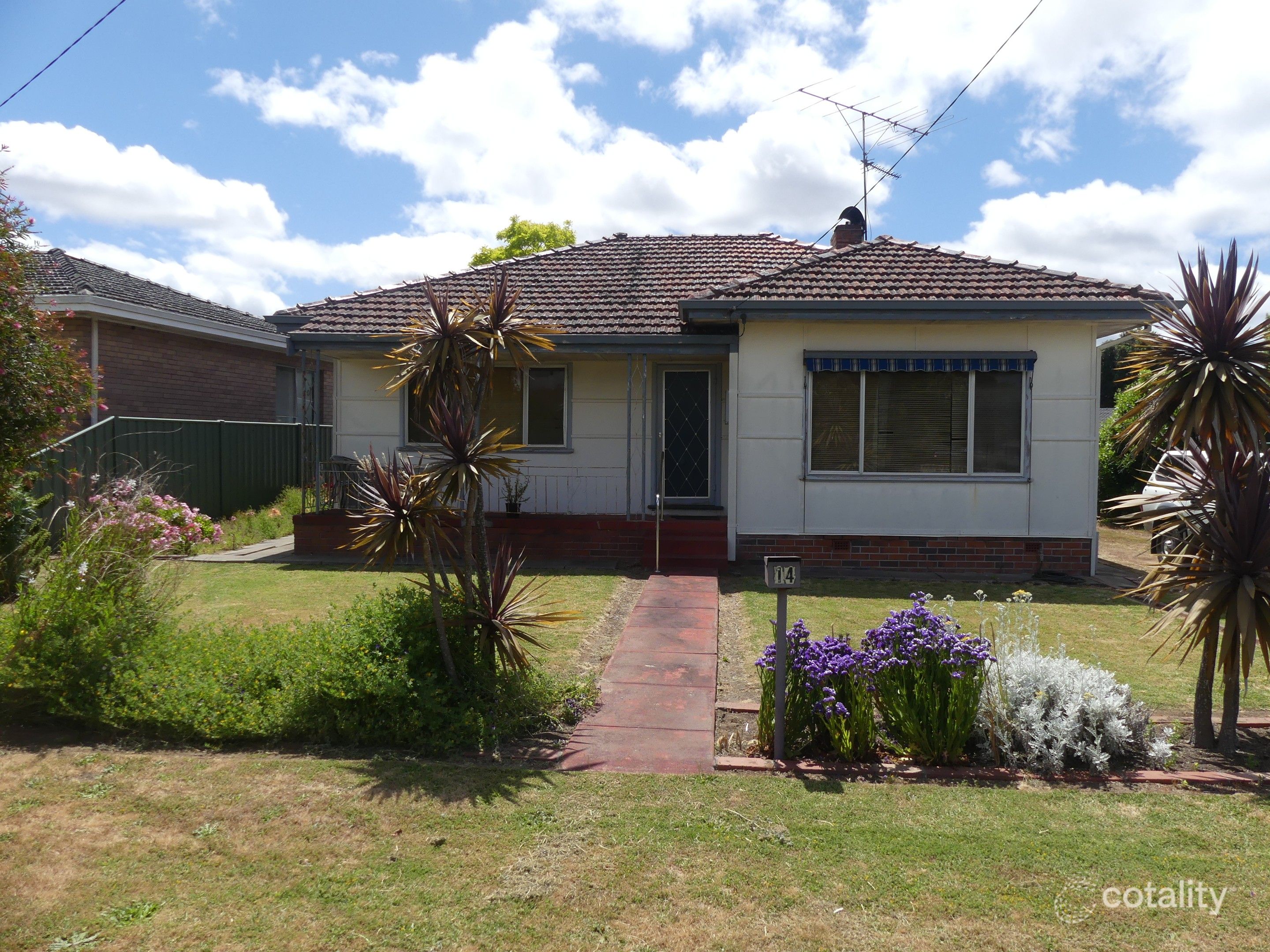 14 Arnott St, Manjimup, WA 6258