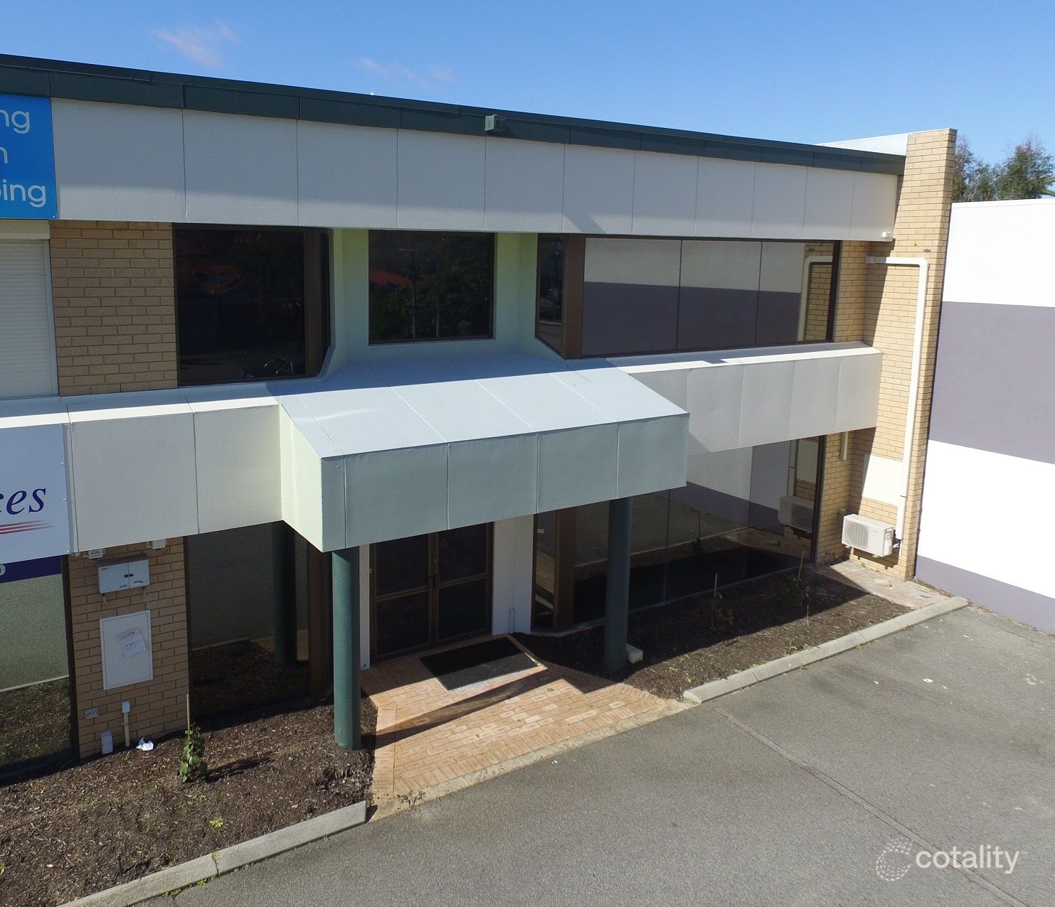 3/12 Burton St, Cannington, WA 6107