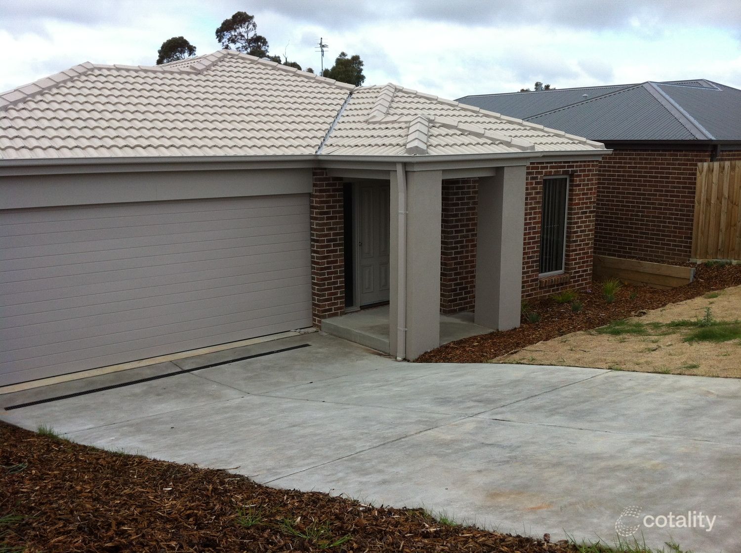 53 Mountain Grey Cct, Morwell, VIC 3840