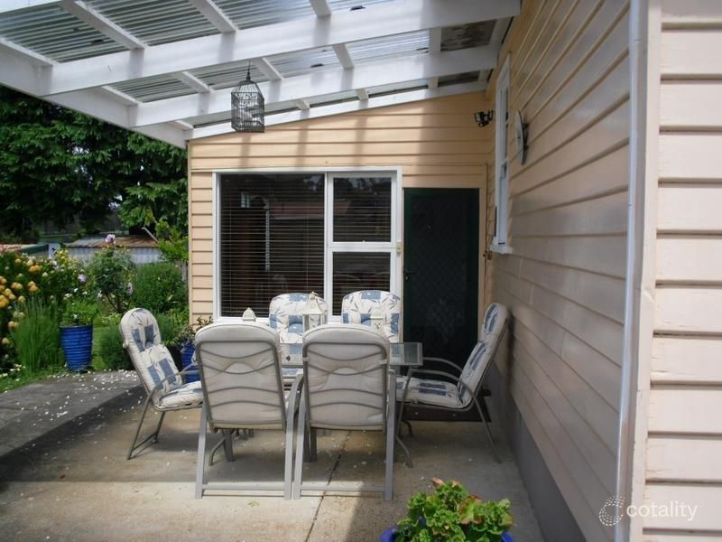 27 Waratah Cres, East Ridgley, TAS 7321