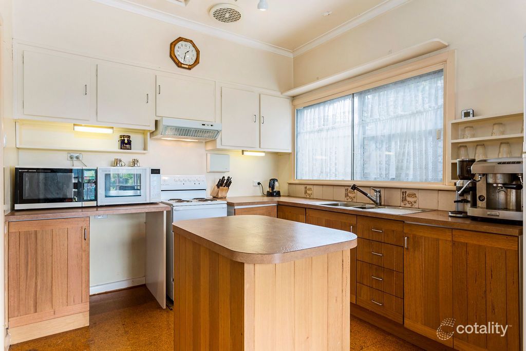 16 Harvie St, Glen Waverley, VIC 3150