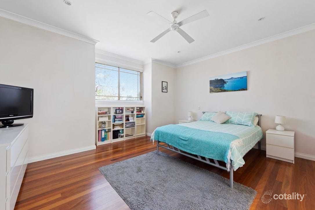 42b Alamein Ave, Narraweena, NSW 2099