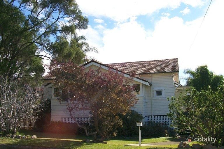 22 Sefton Ave, Clayfield, QLD 4011