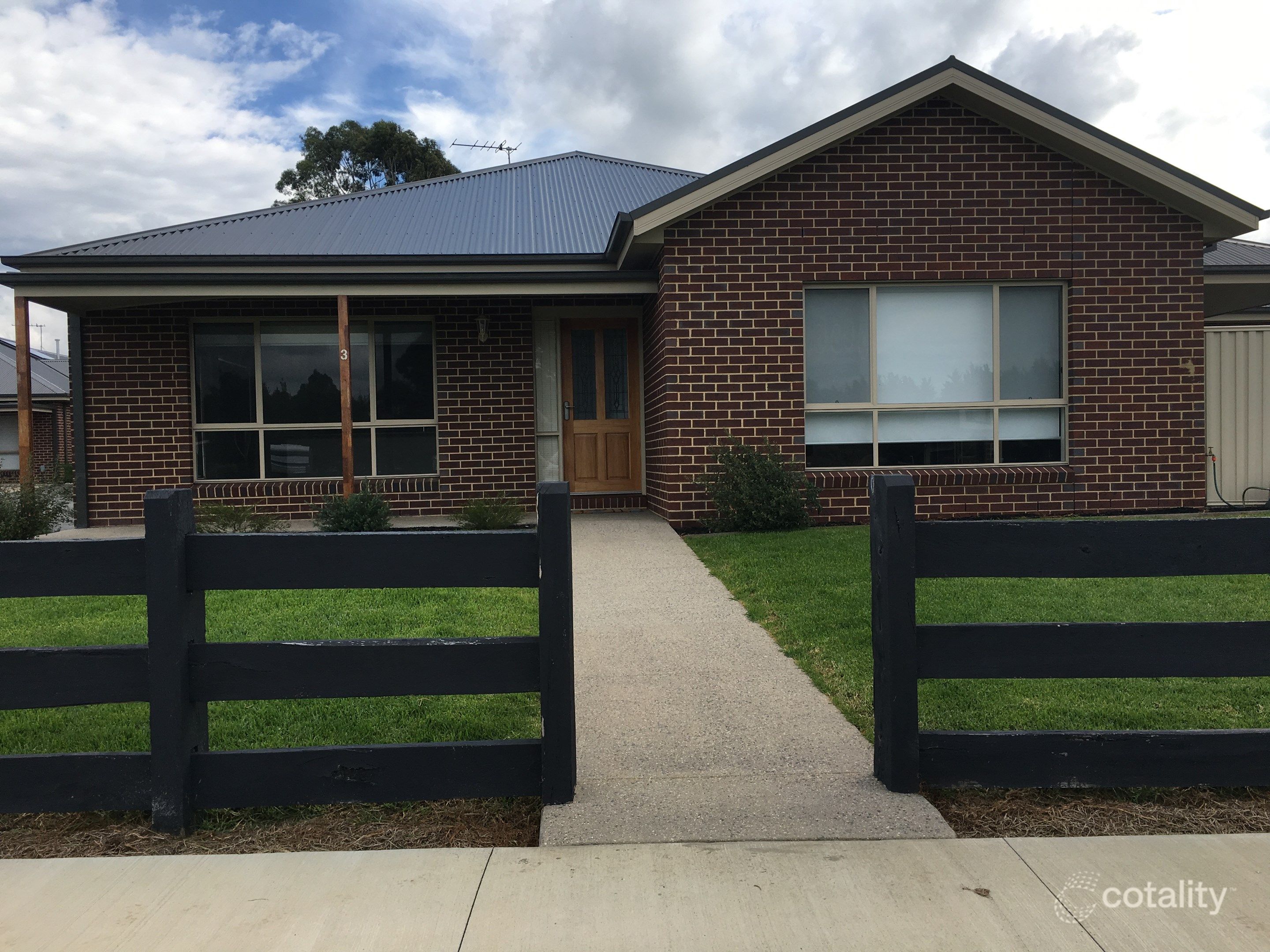 3/1 Stawell St, Romsey, VIC 3434